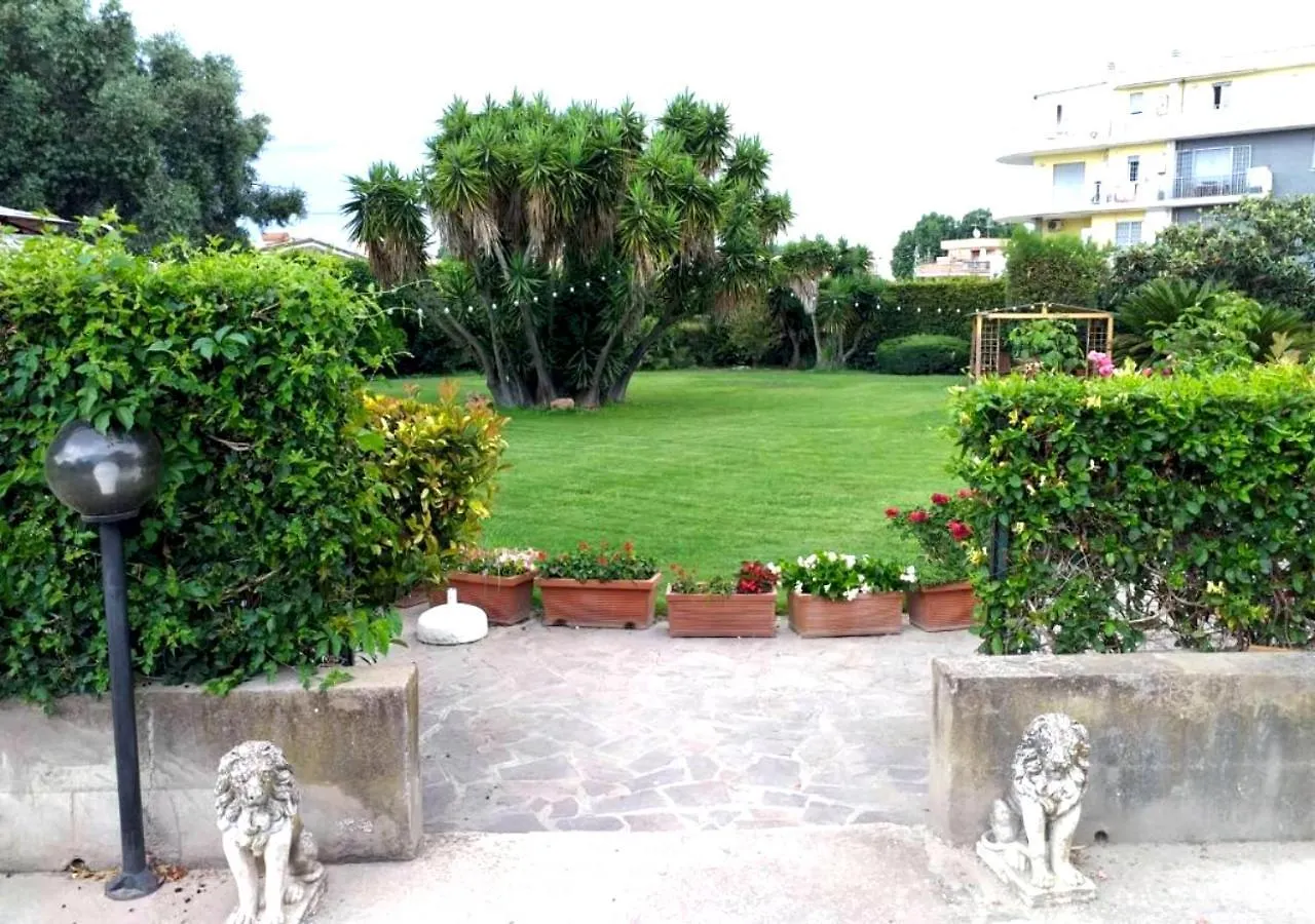 Comfort Penthouse - One-Bedroom Suite - Fiumicino Airport