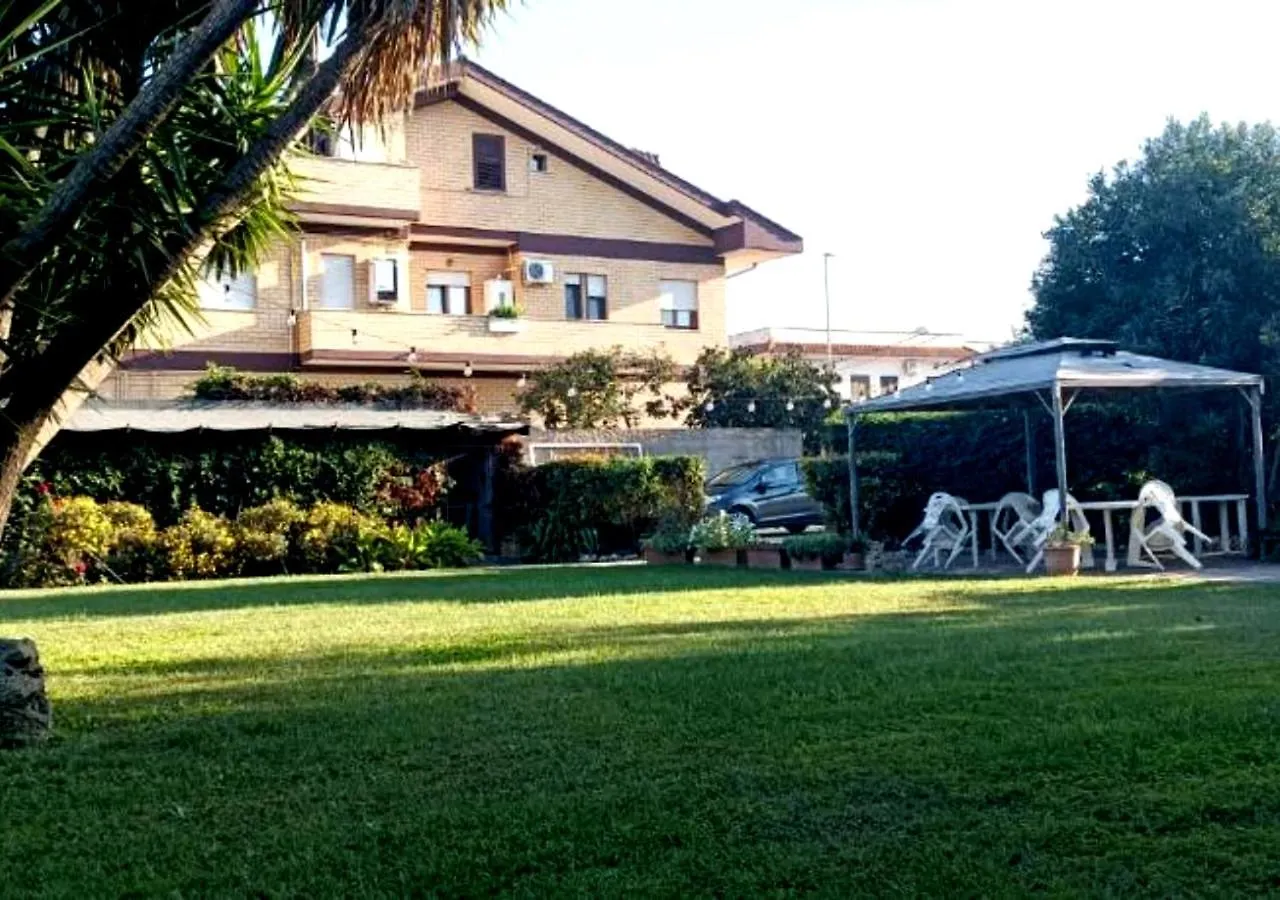 Comfort Penthouse - One-Bedroom Suite - Fiumicino Airport