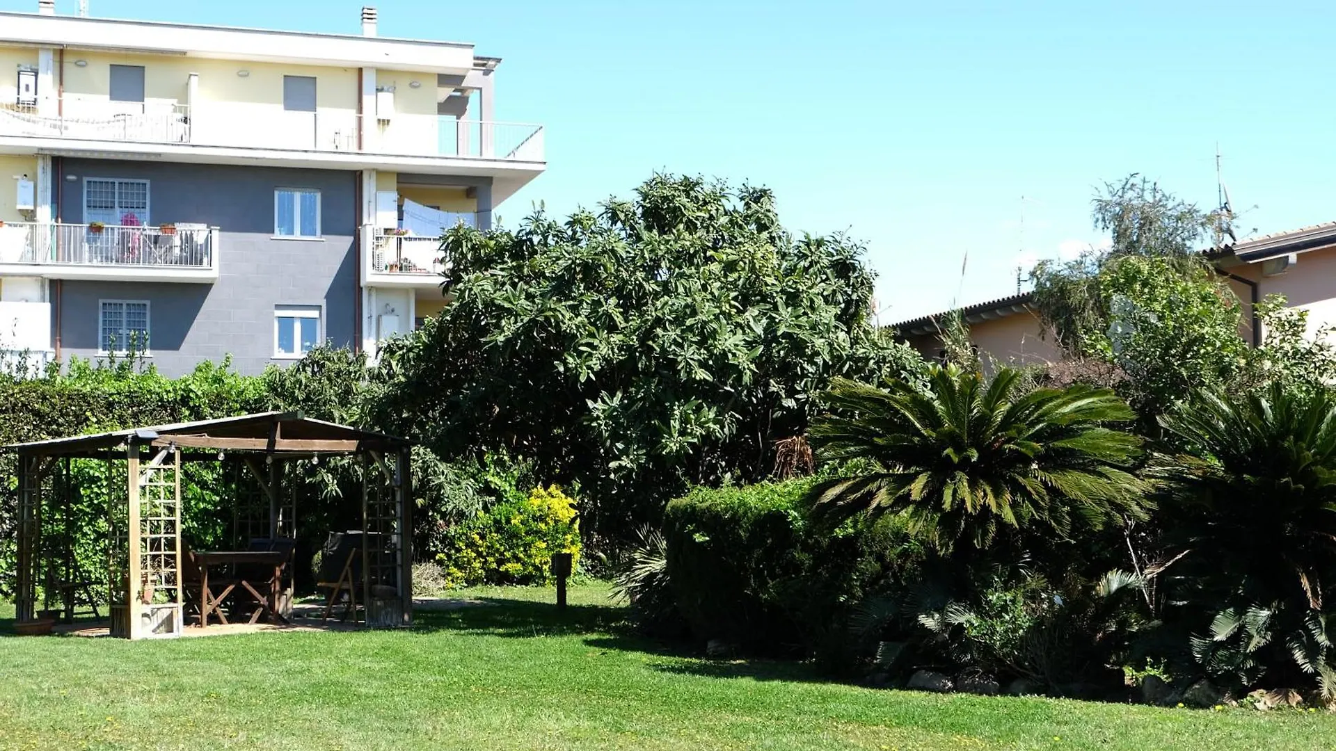 Comfort Penthouse - One-Bedroom Suite - Fiumicino Airport 0*,  Italy